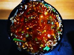 -果松木炭酸菜铜火锅·外婆参鸡汤