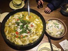 -酸婆娘江湖川菜(紫竹路店)