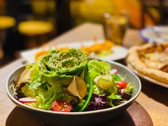 凯撒牛油果沙拉-盘炉forenza·云贵川融合小食堂 ( 钟楼中柳巷店)