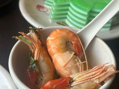 -大头虾越式风味餐厅(光明广场店)