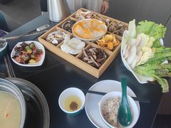 -野菌皇海景野生菌火锅(滨海大道店)