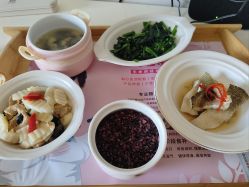 -东方幸福国际母婴月子会所(沙湾公园店)