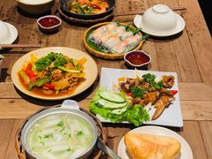 -Cau Go Vietnamese Cuisine