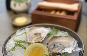 Selected Oyster