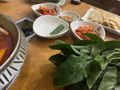 -喇喇排骨火锅·传统韩式脊骨汤(望京西园总店)