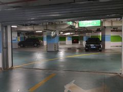 -红星美凯龙（金桥商场店）-地上停车场