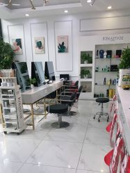 -EMILY 艾米莉 烫染沙龙