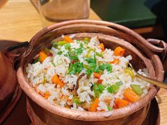 -一坐一忘云南菜(嘉里中心店)
