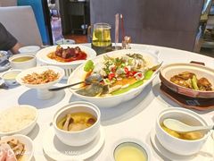 -侨美食家·40年地道粤菜(珠江新城店)