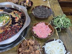 -正南齊北重庆老火锅(光华村直营店)