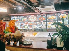 -亿江南新概念融合美食餐厅(管仲老街店)
