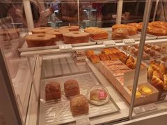 -好利来(上海长宁龙之梦店)