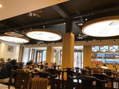 大堂-龙抄手(文殊坊店)