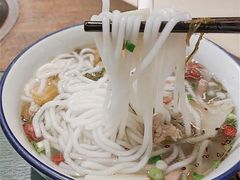 抱罗粉汤-龙泉人椰子鸡·糟粕醋·海南菜(南大桥店)