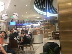 大堂-奈雪的茶(新天地广场PRO店)