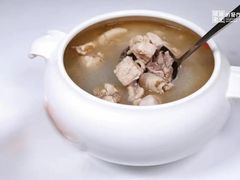 -隔壁老王·家常云南菜(皇冠店)