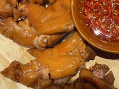 -先启半步颠小酒馆(常熟万达广场店)