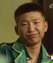 -巴黎时尚婚纱摄影(南汇店)