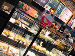面包甜点陈列柜-星巴克(厦门SM新生活广场店)