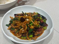 宫爆板筋-泉上·发现DISCOVERY ·黔菜餐厅(银海元隆广场店)