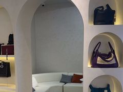 -六六奢品·vintage中古·回收二手奢侈品包包手表首饰(环球港店)