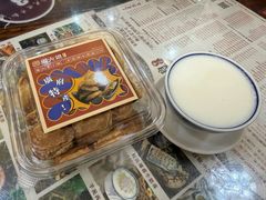 -周大娘牛乳(旧寨古村总店)