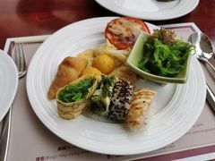 -东莞塘厦三正半山温泉酒店·沙利文西餐厅