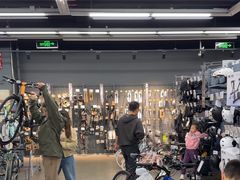 -迪卡侬(徐泾店)