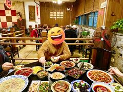 -醉八仙热酒馆(渝中店)