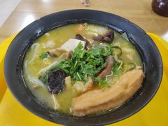 -上海理工大学第五食堂