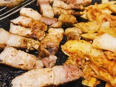 黑毛猪五花-韩阳王石板烤肉