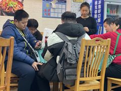 -东北四季饺子王(华山路店)