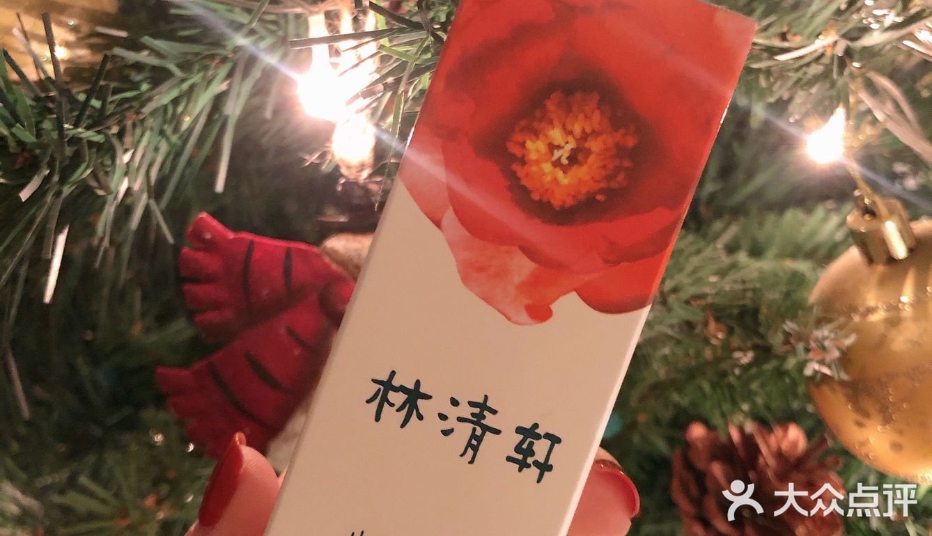 与柔肤液相同，洁面后使用
