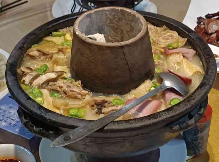 故园食府(黄土坡店)-"以前读书的时候很爱去,很爱吃油条.现在感.