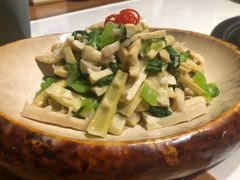 -哈拉海和牛主题餐厅(哈西店)