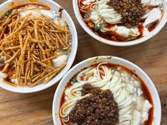 -小谭豆花(西大街店)