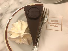 -Cafe Sacher(WIEN)