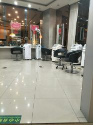 -Bollins波林丝•专研护发中心