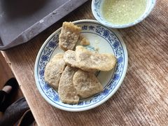 老北京炸灌肠-门框胡同百年卤煮(新街口店)