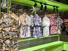 -三亚火车头万人海鲜广场