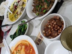 -渝是乎川渝小炒(龙旗购物中心店)