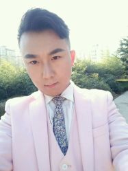 点击看大图 -王子宫殿婚纱摄影(环山路总店)