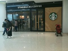 -星巴克臻选(济南恒隆店)