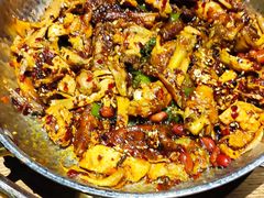 手撕扁担鸡-吃饭皇帝大土家民族菜(正大广场店)