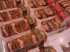 -巴黎贝甜(五月花广场店)