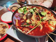 -老闵田螺馆·南昌市井菜·特色小吃(总店)