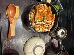 一鳗三吃-玄白·炭烤活鳗(上海首店)