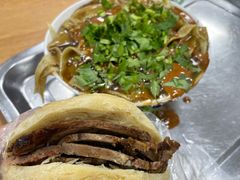 烧饼夹牛肉-正味斋锅巴菜(西北角店)