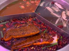 -两个庆火锅公司(昌平府学路店)