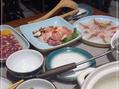 -四点金粥底火锅(沂州里店)